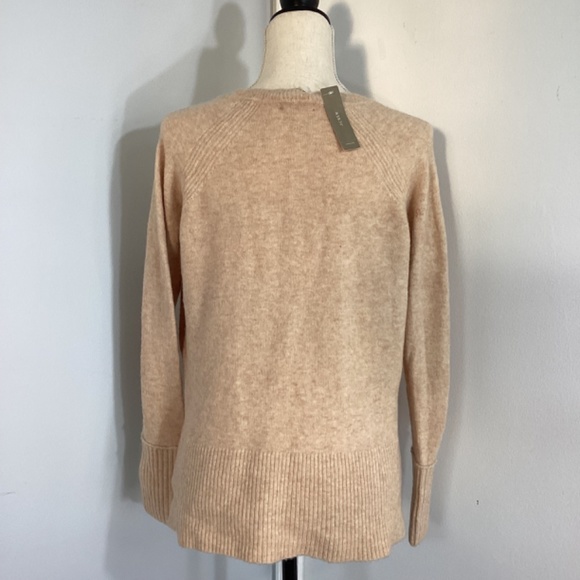 NWT J.CREW SIZE XS V NECK SWEATER MERINO WOOL ALPACA BLEND BEIGE CLASSIC - Picture 8 of 11